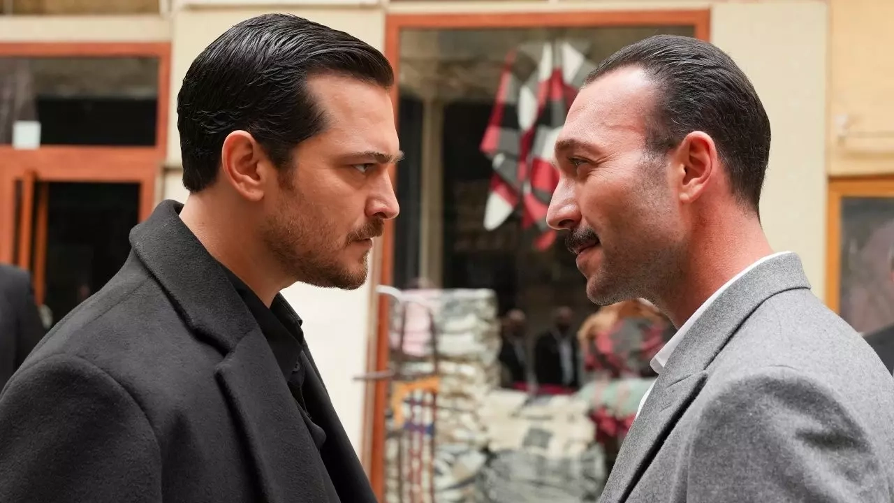 Eşref Rüya’da Büyük İtiraf: “Ben Rüyayım!” – 30. Bölümde Taşlar