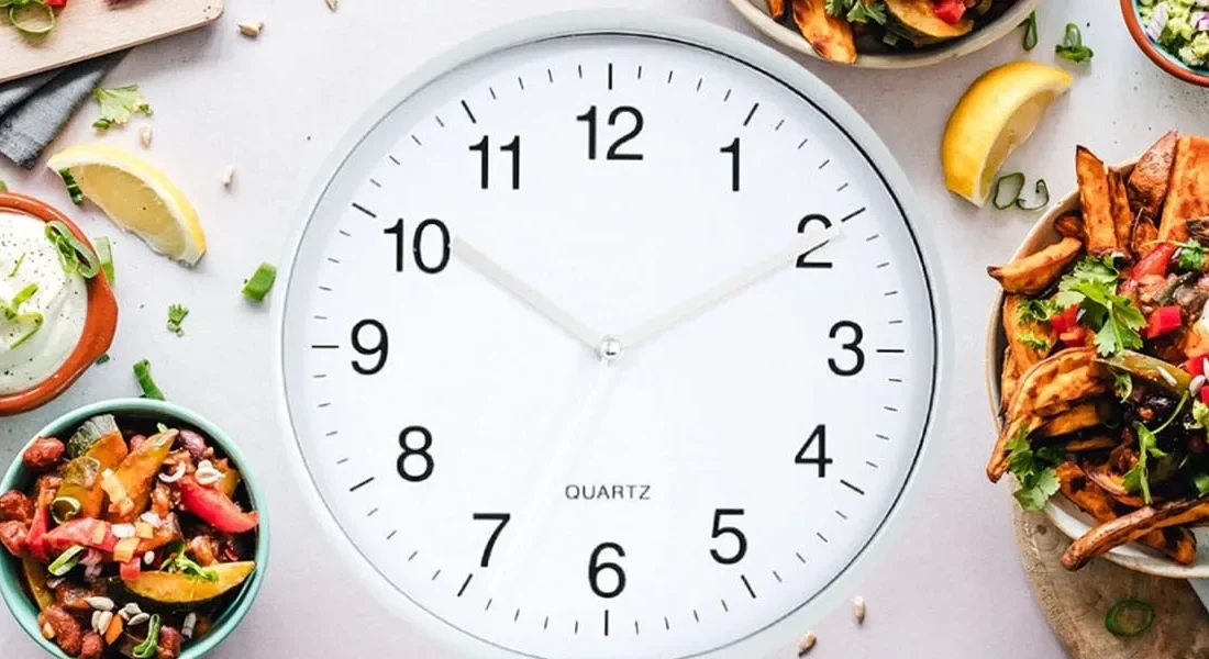 Aralıklı oruç (Intermittent Fasting) nedir, nasıl yapılır? 16:8 ve 5:2