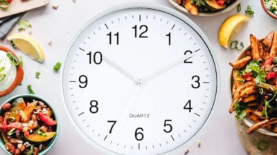 Aralıklı oruç (Intermittent Fasting) nedir, nasıl yapılır? 16:8 ve 5:2