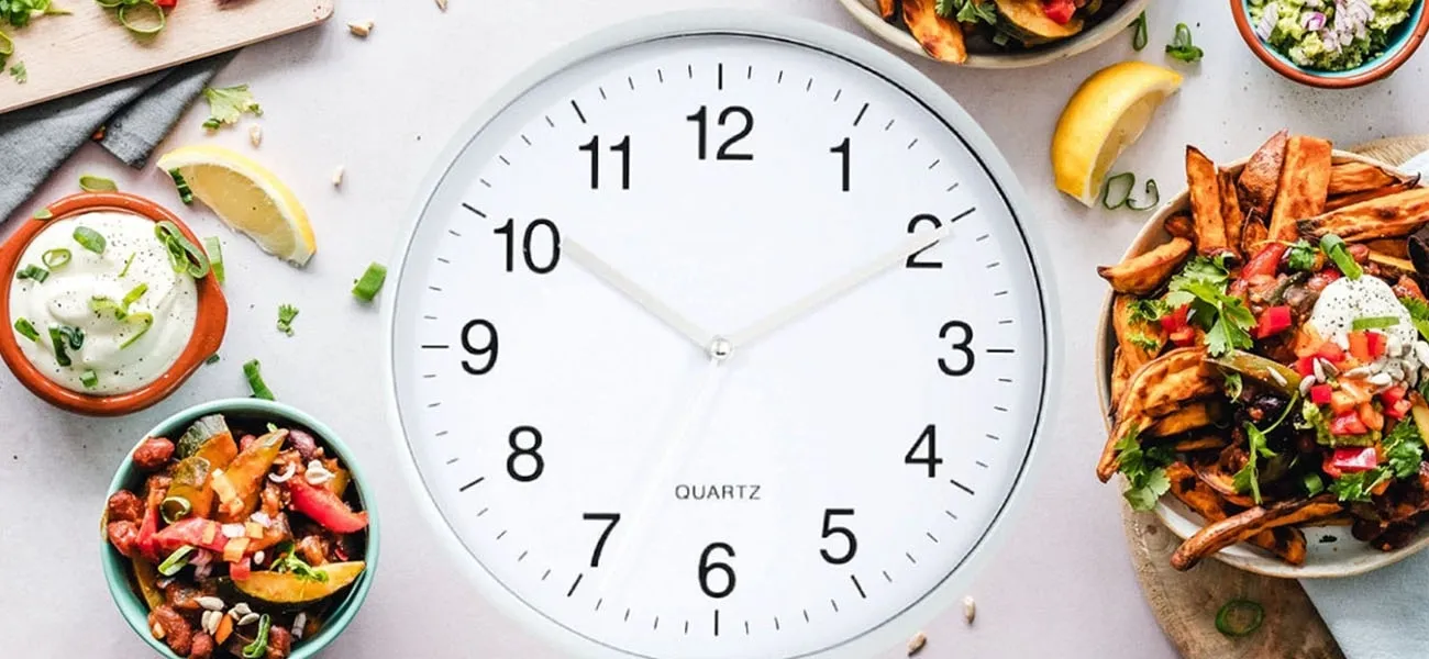 Aralıklı oruç (Intermittent Fasting) nedir, nasıl yapılır? 16:8 ve 5:2