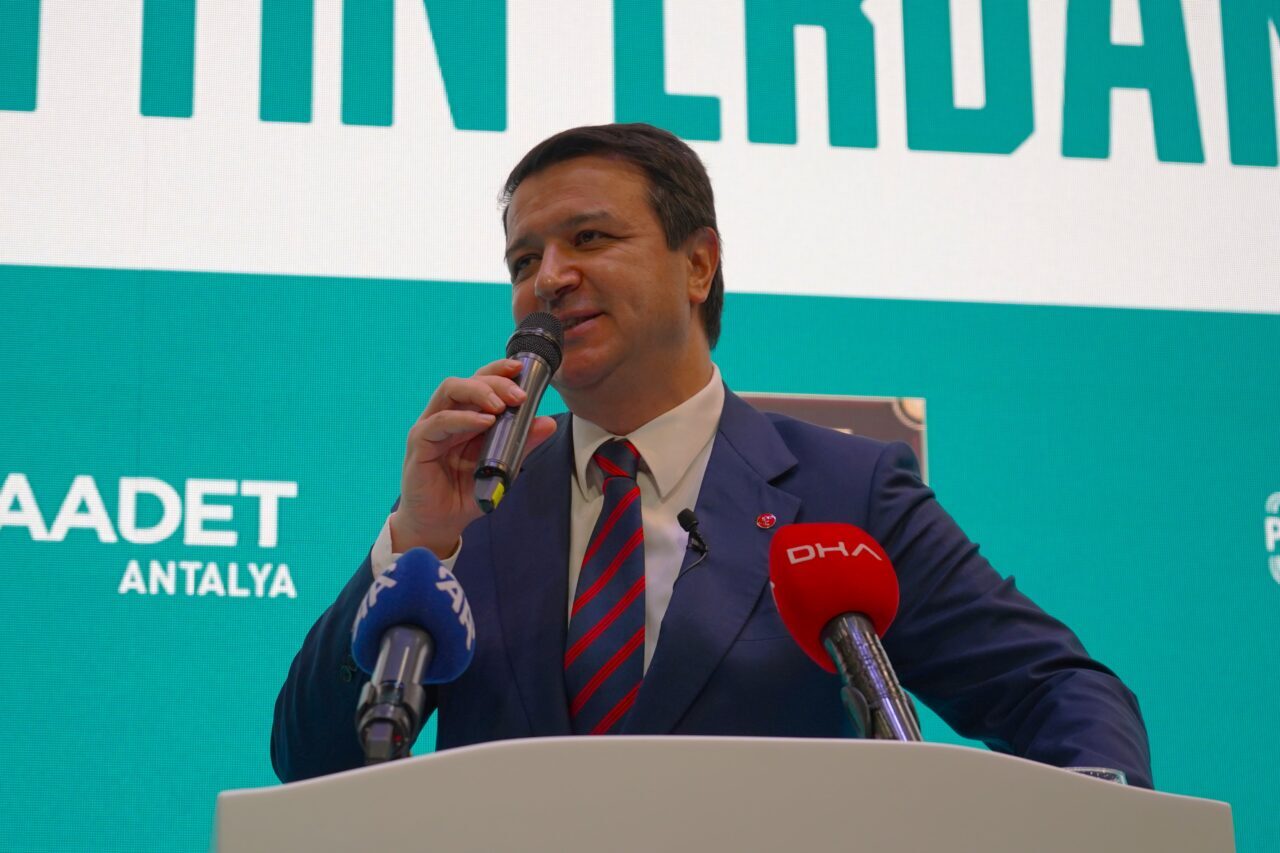 Saadet Partisi (SP) Genel Başkanı Mahmut Arıkan, "Ramazan ayında masum