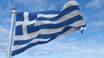 YUNANİSTAN, – YUNANİSTAN’ın başkenti Atina’da düzenlenen silahlı saldırılarda 5 kişi