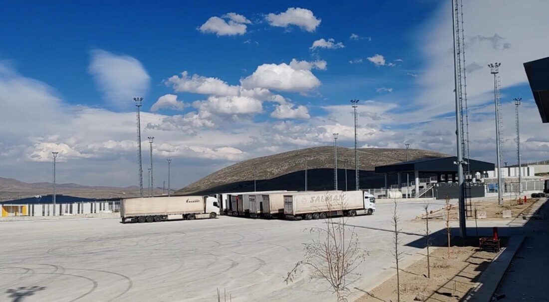 GÜRBULAK GÜMRÜK KAPISI YENİLENDİ Ticaret Bakanı Ömer Bolat, TOBB Başkanı