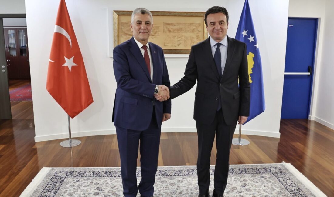 KOSOVA, – TİCARET Bakanı Ömer Bolat, resmi ziyaret kapsamında bulunduğu