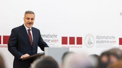ANKARA, – DIŞİŞLERİ Bakanı Hakan Fidan, Viyana Diplomasi Akademisi’nde düzenlenen