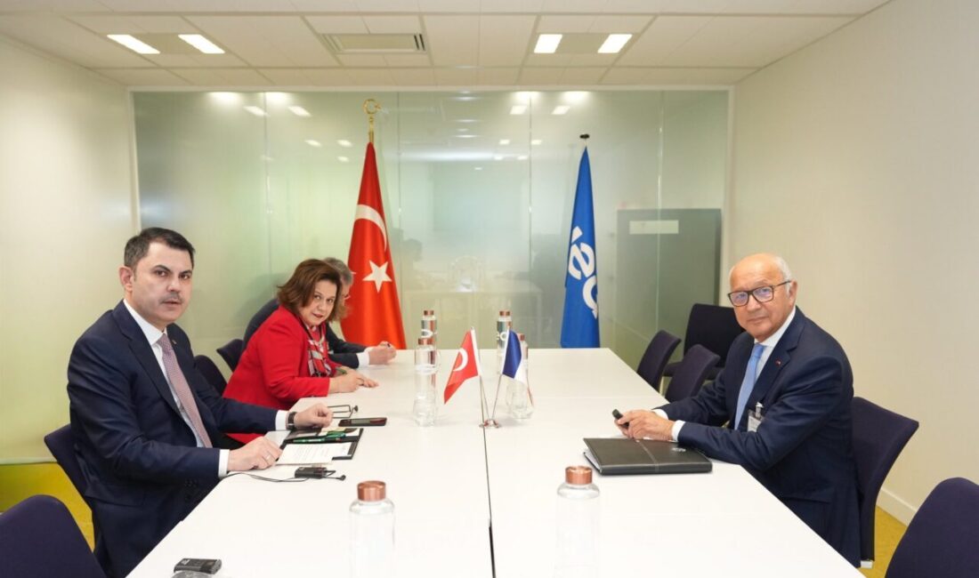 FRANSA, – ÇEVRE, Şehircilik ve İklim Değişikliği Bakanı Murat Kurum,