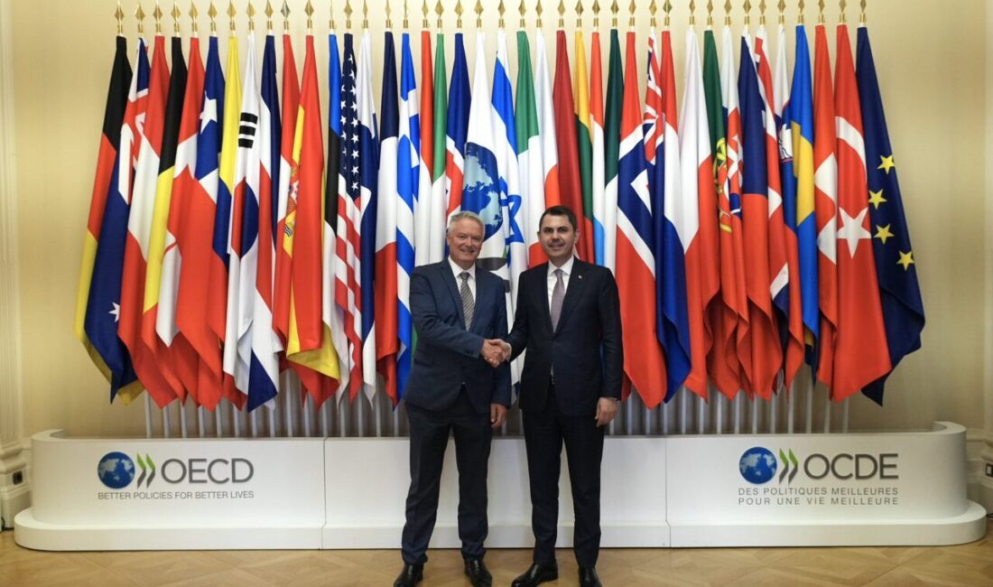 FRANSA, – ÇEVRE, Şehircilik ve İklim Değişikliği Bakanı Murat Kurum,