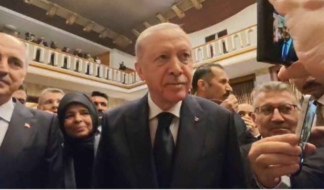ANKARA, – CUMHURBAŞKANI Recep Tayyip Erdoğan, Türkiye Büyük Millet Meclisi’ndeki