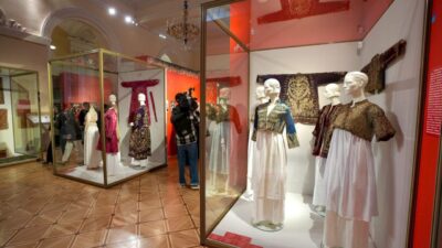 RUSYA, – RUSYA’nın St. Petersburg Ermitaj Müzesi’nde Cumhurbaşkanı Recep Tayyip