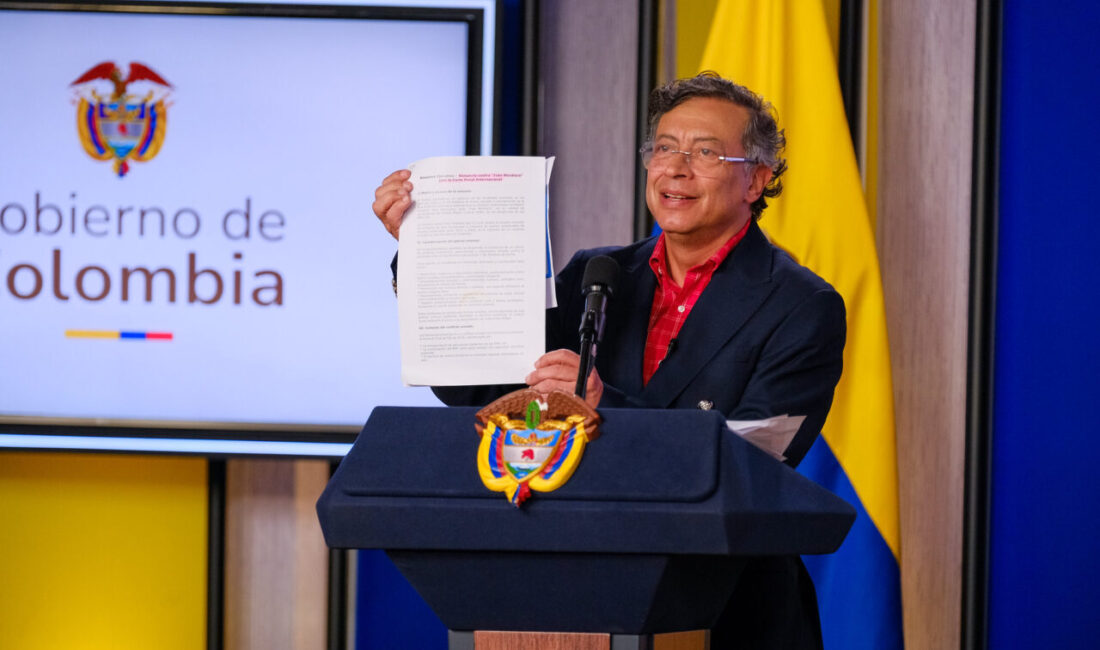 KOLOMBİYA, – KOLOMBİYA Cumhurbaşkanı Gustavo Petro, ülkenin güneybatısında 20 kişinin