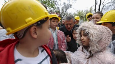 ANKARA, -CHP Genel Başkanı Özgür Özel, Ankara’da Kurtuluş Parkı’nda eylem