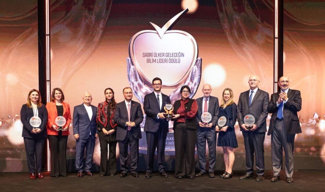 İSTANBUL, – SABRİ Ülker Vakfı’nın yenilenen globalleşme vizyonuyla 10’uncu yılında