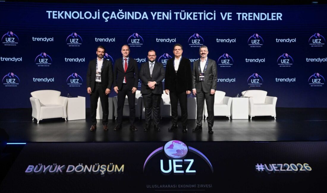 SAKARYA, – ULUSLARARASI Ekonomi Zirvesi’nin (UEZ 2026) ikinci gününde konuşan