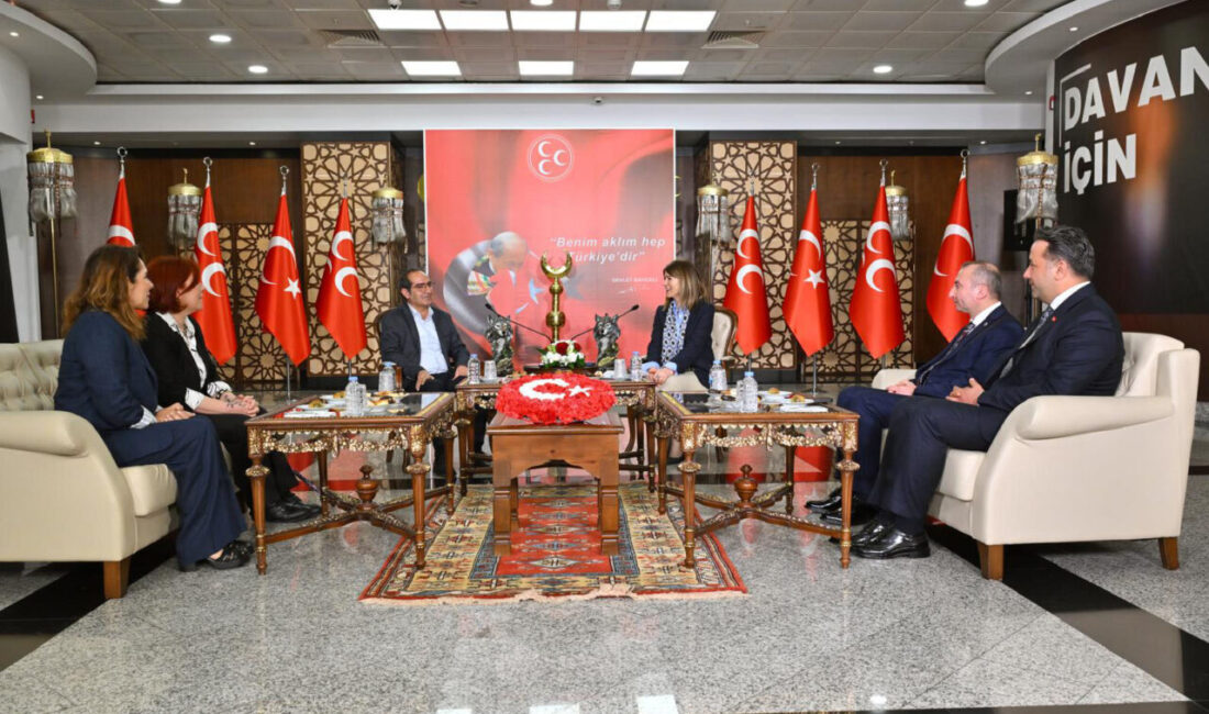 MHP, DEM HEYETİNİ KABUL ETTİ MHP Genel Başkan Yardımcısı Zühal