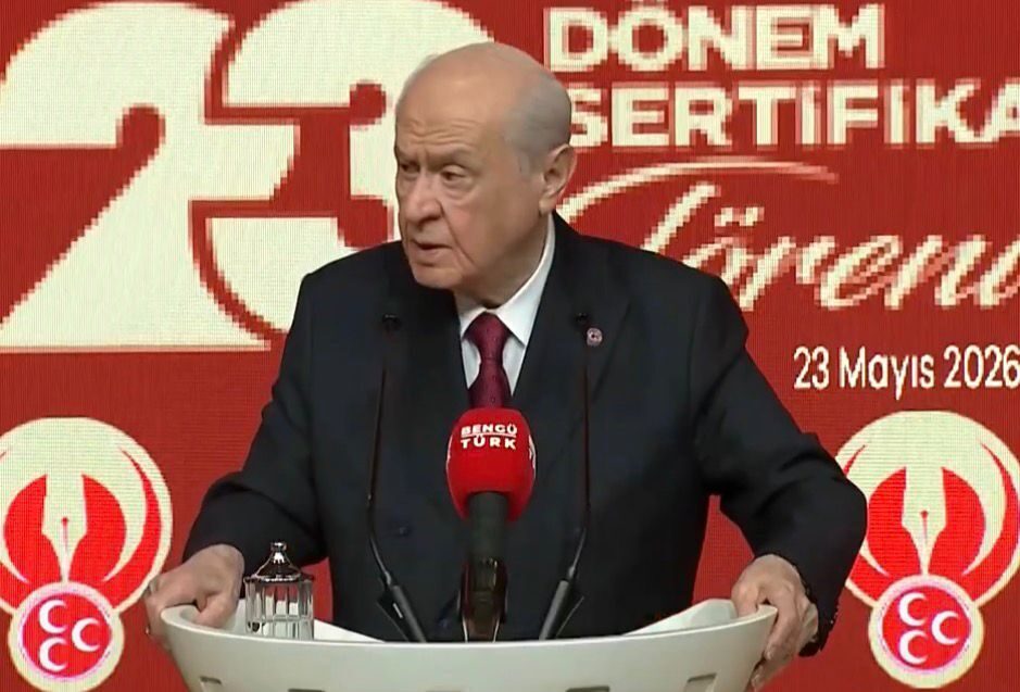 Bahçeli: Siyaset ucuz kişisel çıkarların koşu parkuru değildir Eda KOÇ/ANKARA, – MHP Genel Başkanı Devlet Bahçeli, “Bizim için