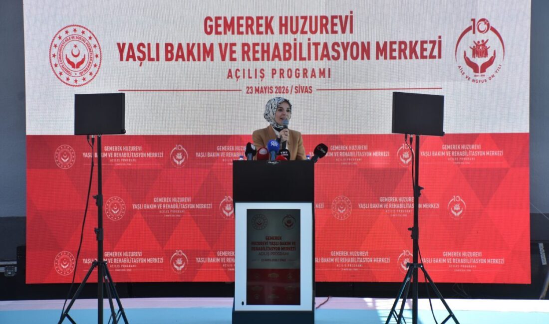 GEMEREK’TE HUZUREVİ AÇILIŞINA KATILDI Aile ve Sosyal Hizmetler Bakanı Mahinur