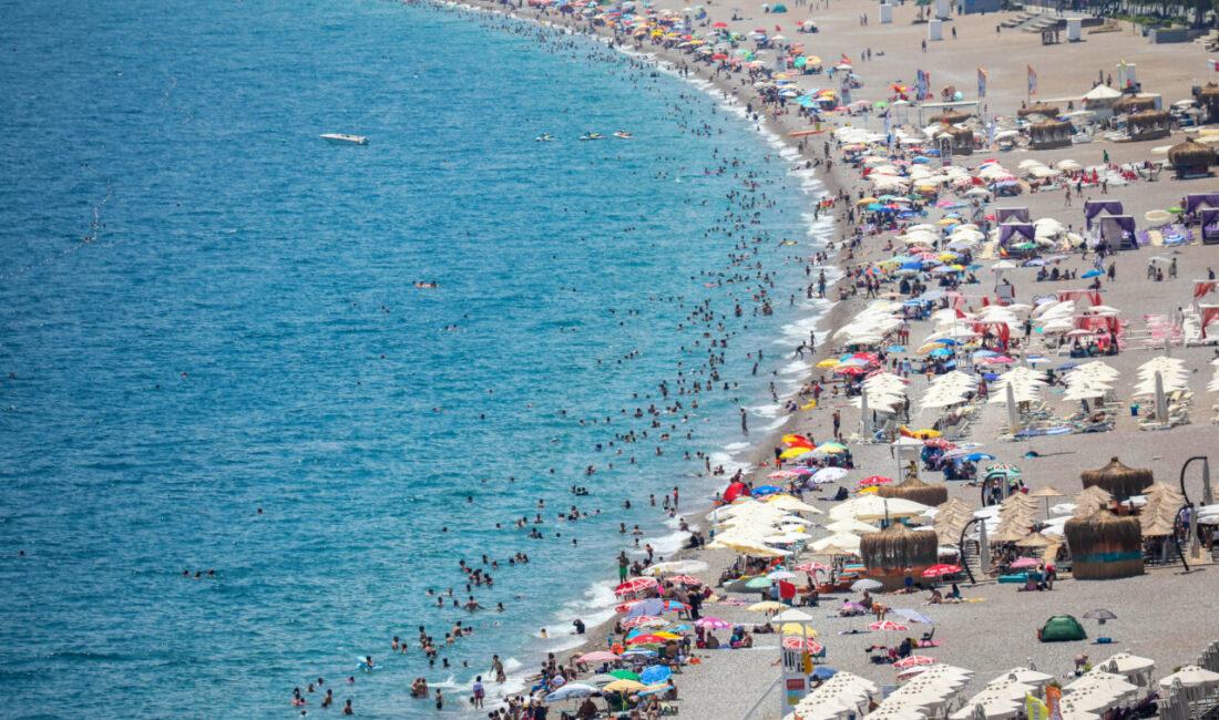 Bayramda Antalya otellerinde yüzde 100 doluluk Mehmet ÇINAR/ANTALYA, – ANTALYA, 9 günlük Kurban Bayramı tatilinde yoğun