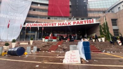 CHP’Lİ SARI: GENEL MERKEZDE BÜYÜK TAHRİBAT VAR CHP Genel Merkezi’nde