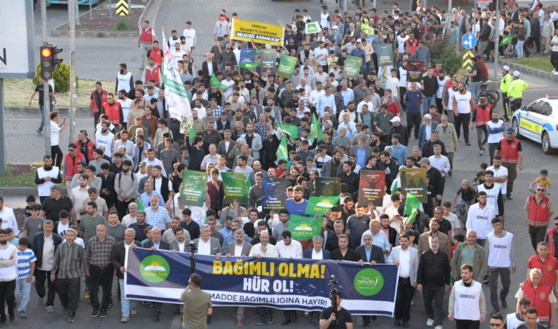 Seyfettin EKEN- Gıyasettin TETİK/ DİYARBAKIR, – DİYARBAKIR’da Hür Dava Partisi