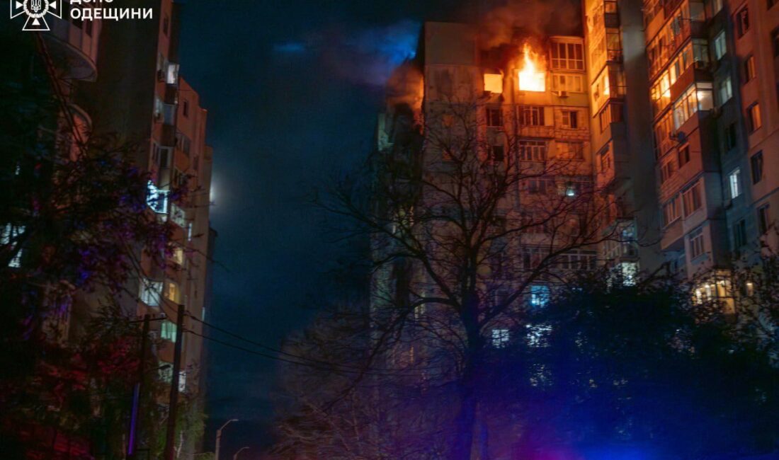UKRAYNA, – UKRAYNA Devlet Başkanı Volodimir Zelenskiy, Rusya’nın gece boyunca