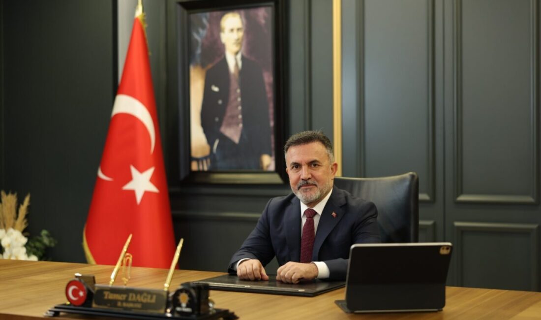 ADANA, – AK Parti Adana İl Başkanı Tamer Dağlı, görevinden