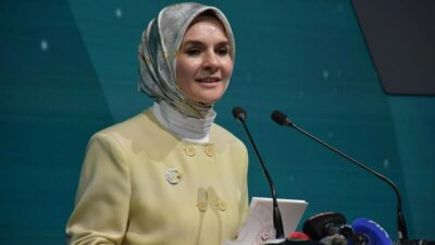 Seza Nur ALPDÜNDAR/İZMİR, – AİLE ve Sosyal Hizmetler Bakanı Mahinur