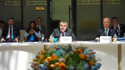 KAZAKİSTAN, – MİLLİ Eğitim Bakanı Yusuf Tekin, Kazakistan’ın Türkistan kentinde