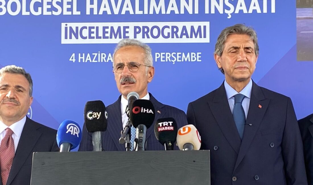 BAYBURT-GÜMÜŞHANE HAVALİMANI’NI YERİNDE İNCELEDİ Ulaştırma ve Altyapı Bakanı Abdulkadir Uraloğlu,