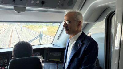 ‘202 KİLOMETREYİ GÖRDÜK’ Ulaştırma ve Altyapı Bakanı Abdulkadir Uraloğlu, Kırklareli’nin