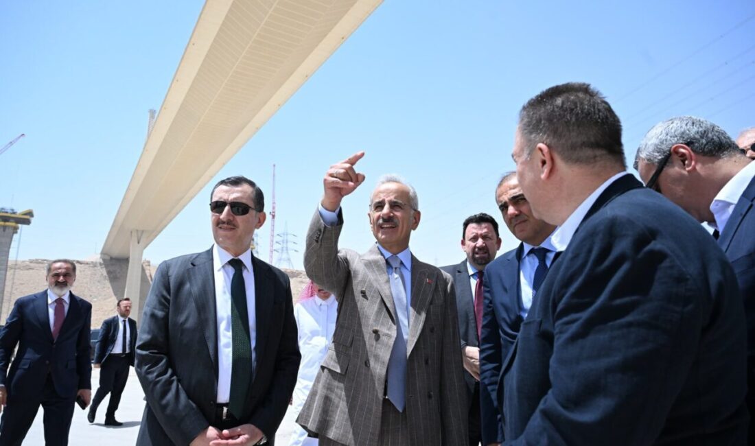 Bakan Uraloğlu, Suudi Arabistan’da SUUDİ ARABİSTAN, – ULAŞTIRMA ve Altyapı Bakanı Abdulkadir Uraloğlu, Suudi