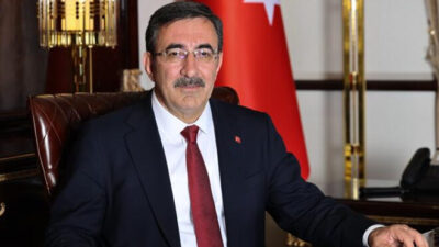 ANKARA, – CUMHURBAŞKANI Yardımcısı Cevdet Yılmaz, “Yatırım, üretim, istihdam ve