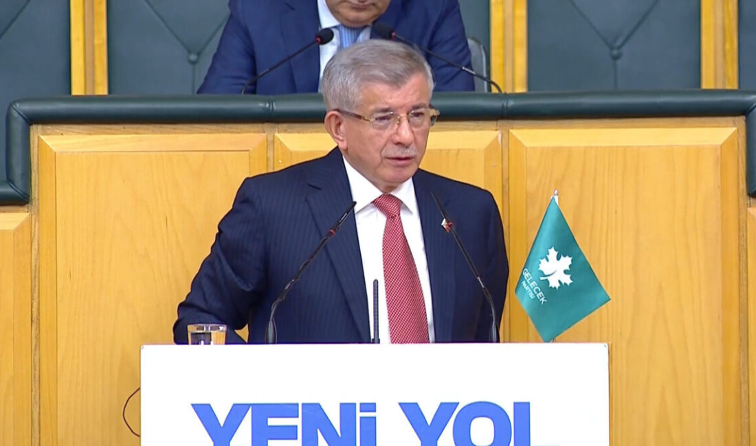 Davutoğlu: Türkiye’nin NATO’ya ağırlığını koyması lazım Aliekber METE/ANKARA, – GELECEK Partisi Genel Başkanı Ahmet Davutoğlu, NATO