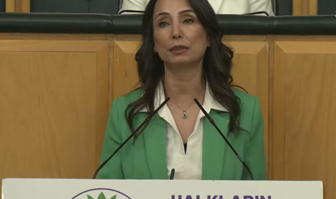 DEM Parti’li Hatimoğulları: Çerçeve yasa AKP ile görüşülmüştür Aliekber METE/ANKARA, – DEM Parti Eş Genel Başkanı Tülay Hatimoğulları,