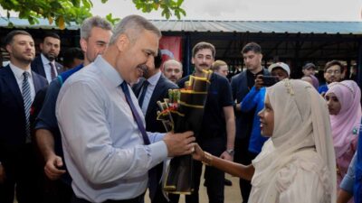 BANGLADEŞ, – DIŞİŞLERİ Bakanı Hakan Fidan, Bangladeş ziyareti kapsamında Cox’s