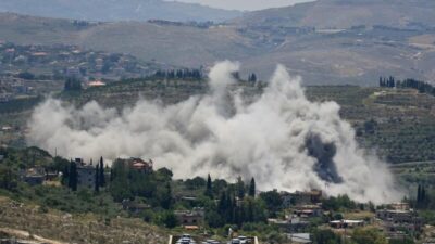 İSRAİL, – İSRAİL ordusu, Lübnan’ın başkenti Beyrut’un Dahiye bölgesine hava