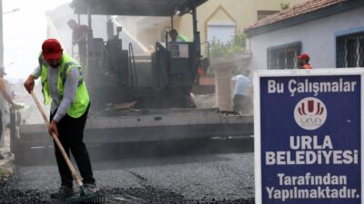 İZMİR, – URLA Belediyesi, belediye yol yenileme çalışmaları kapsamında 150