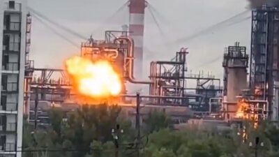 RUSYA, – RUSYA’da, Moskova Petrol Rafinerisi’nin insansız hava araçlarının (İHA)