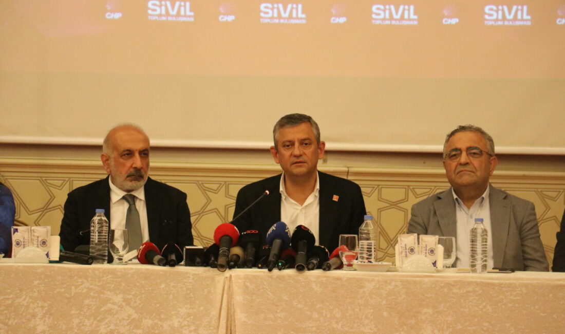 ‘MESELE CHP’NİN İÇ MESELESİ DEĞİL’ CHP Grup Başkanı Özgür Özel,