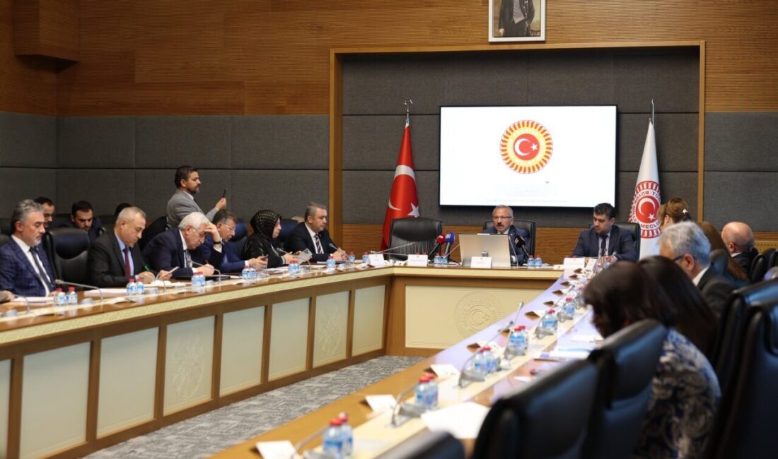 TBMM Okul Olaylarını Araştırma Komisyonu toplandı Aliekber METE/ ANKARA, – TBMM Şanlıurfa ve Kahramanmaraş Okul Olaylarını