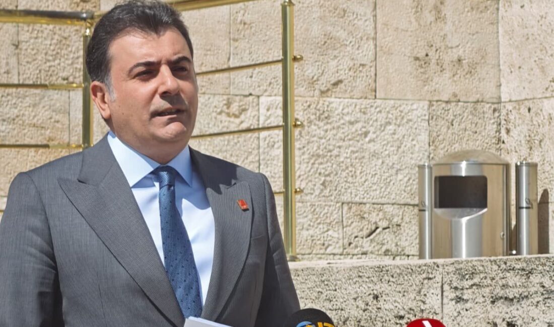 Kübra SONKAYA-Canberk ÖZTÜRK/ANKARA, – CHP İstanbul Milletvekili Zeynel Emre, “Cumhuriyet