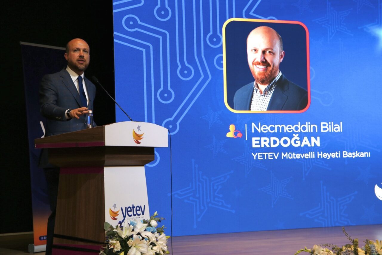 YETEV yeni akademik yıla ‘Kadim Değerlerle İnsanlık İdeali’ vizyonuyla başladı
